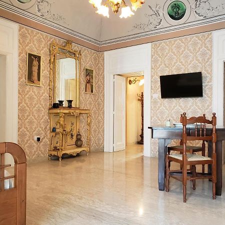 Dimora Maggi Al Corso - Affitti Brevi Italia Lägenhet Monte SantʼAngelo Exteriör bild