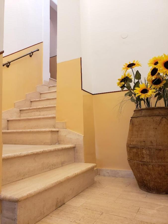 Dimora Maggi Al Corso - Affitti Brevi Italia Lägenhet Monte SantʼAngelo Exteriör bild