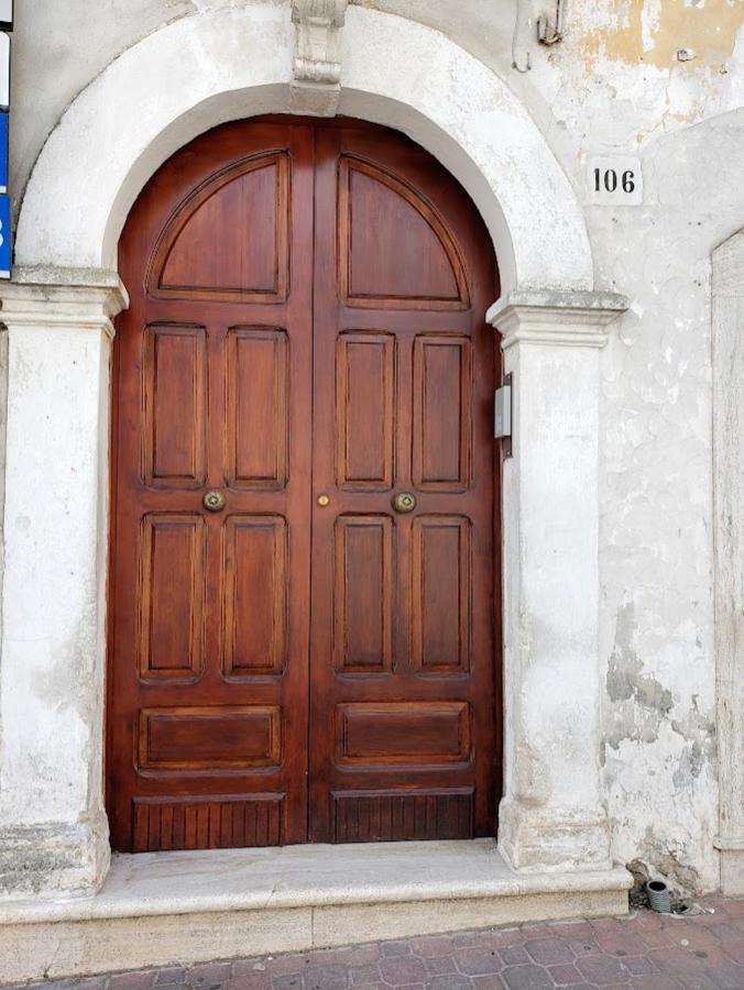 Dimora Maggi Al Corso - Affitti Brevi Italia Lägenhet Monte SantʼAngelo Exteriör bild