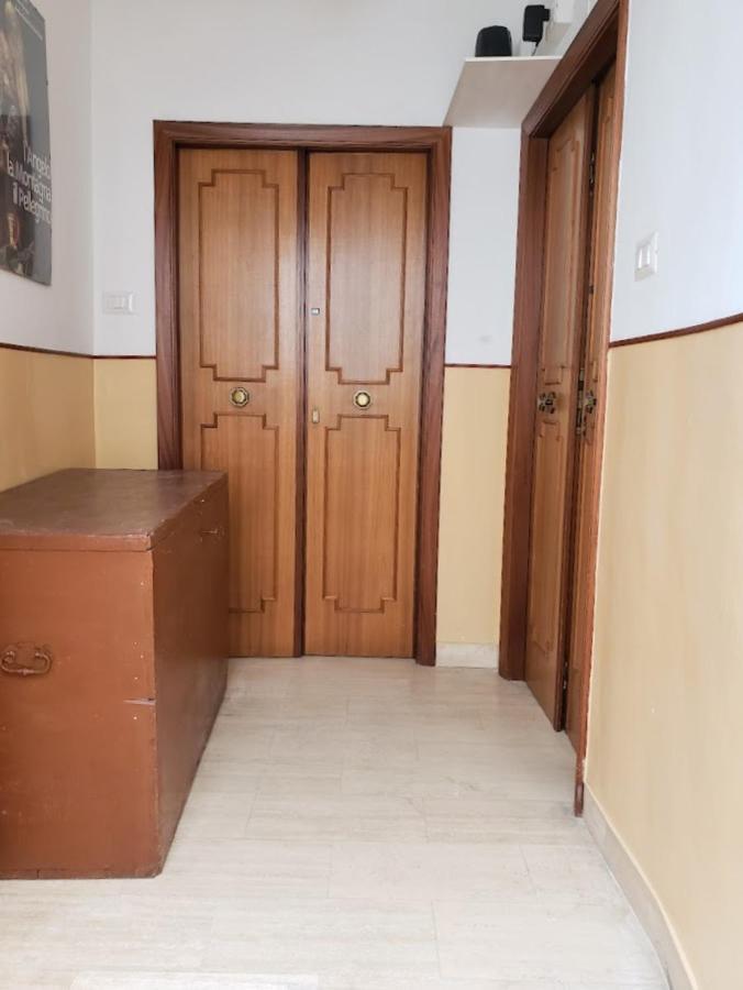 Dimora Maggi Al Corso - Affitti Brevi Italia Lägenhet Monte SantʼAngelo Exteriör bild