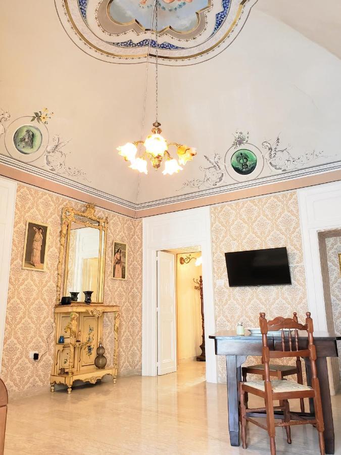 Dimora Maggi Al Corso - Affitti Brevi Italia Lägenhet Monte SantʼAngelo Exteriör bild